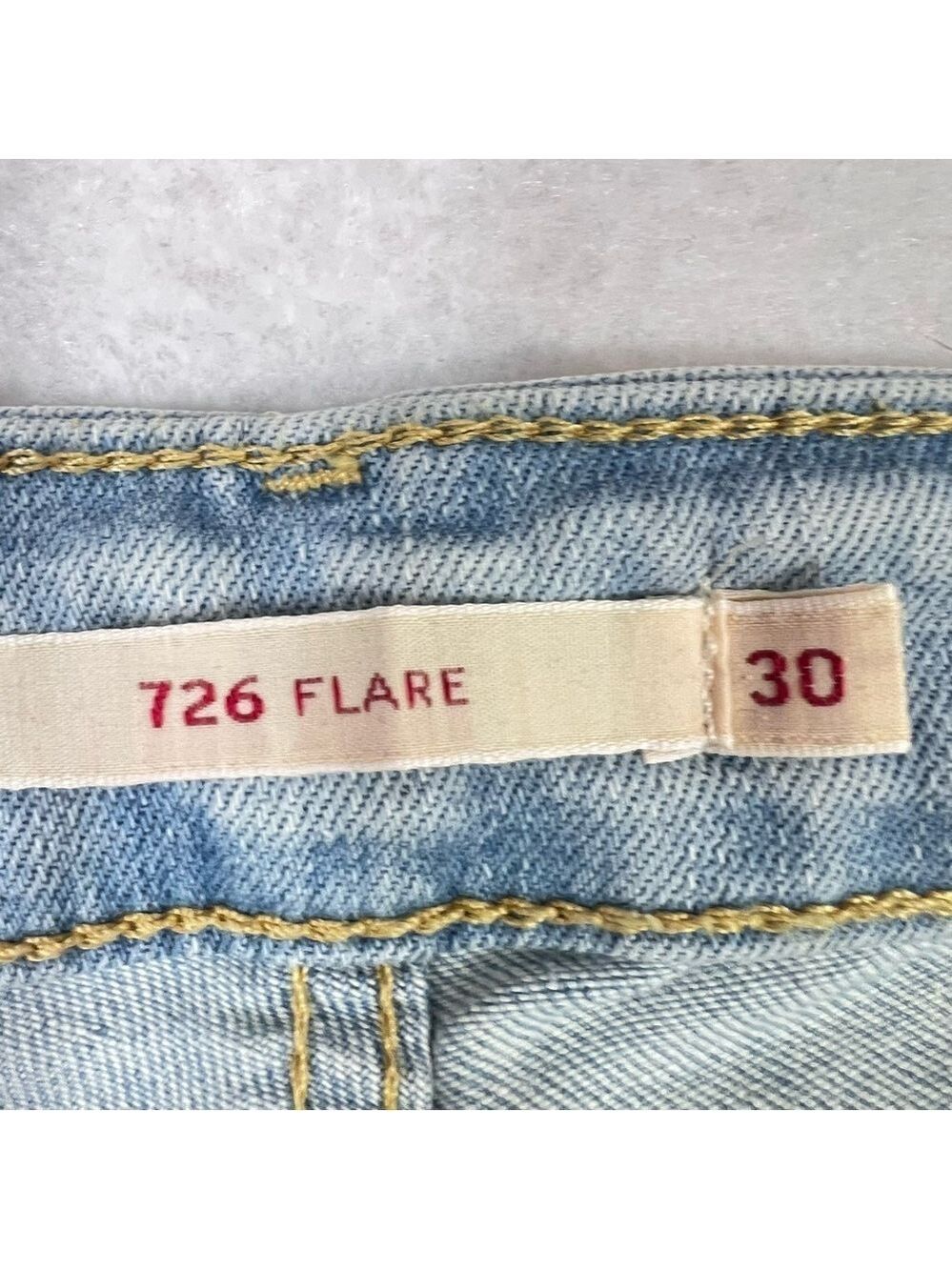 Levis 726 Flare High Rise Women's Jeans 30x30 Light Washed High Rise New - Picture 6 of 11